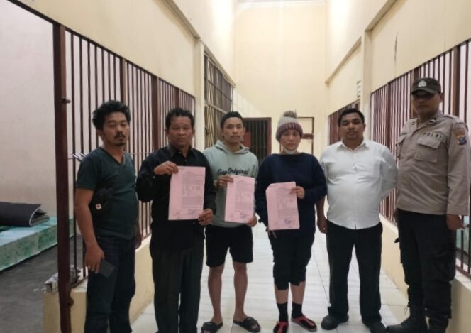 
					Tiga Orang Pelaku Diamankan Terkait Dugaan Politik Memberi Uang Pasangan Calon di Humbang Hasundutan