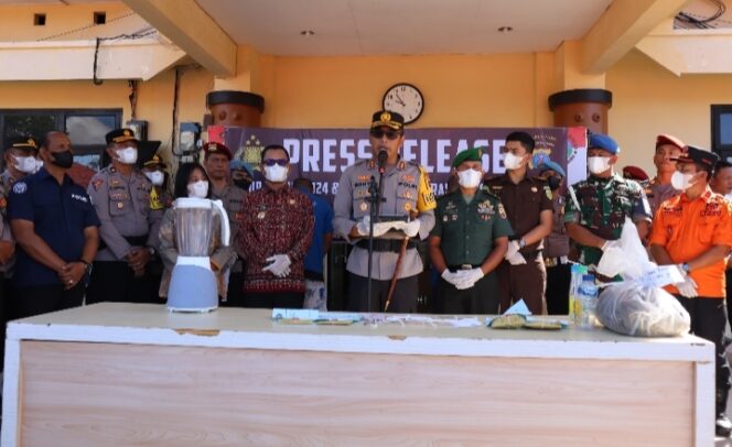 
					Kapolres Toba Pimpin Press Release Akhir Tahun 2024