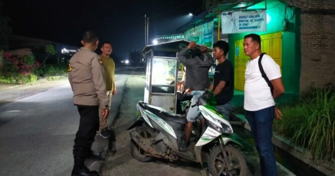 
					Patroli  Malam Antisipasi Gangguan Kamtibmas Sasaran Balap Liar, Begal, Tawuran di Wilyah Hukum Polsek Indrapura Polres Batu Bara