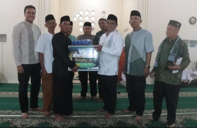 
					Bupati Sergai Lepas 5 Tim Safari Ramadan dan Pimpin Tim I Kunjungi Desa Gudang Garam