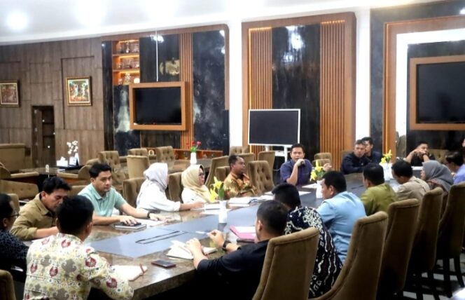 
					Bupati dan Wakil Bupati Sergai Bahas Strategi Peningkatan PBB-P2 Tahun 2025