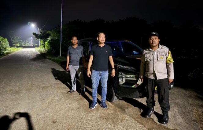 
					Polsek Lima Puluh Melaksanakan Patroli Mobile Pada Subuh Hari