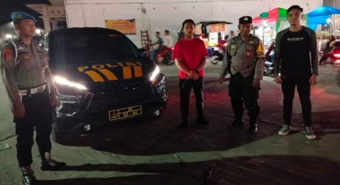
					Polsek Labuhan Ruku Melaksanakan Patroli Malam untuk Ciptakan Situasi Aman Radit Ghali Sudewo