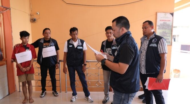 
					Ditresnarkoba Polda Sumut Gelar Prarekonstruksi Kasus Narkoba di Mahkota Hall & KTV Tersya