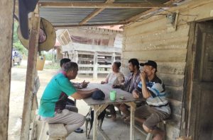 Laporan KDRT Masuk 110 , Polsek Porsea Langsung Turun Ke Lokasi