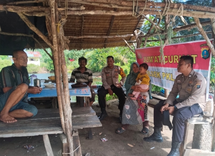 Polsek Pangkalan Susu Gelar Jumat Curhat, Ajak Warga Perkuat Sinergi Jaga Kamtibmas
