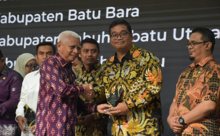 Lima Kali Berturut-turut, Deli Serdang Raih Predikat Informatif